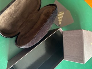 Estuche Tom Ford Marrón