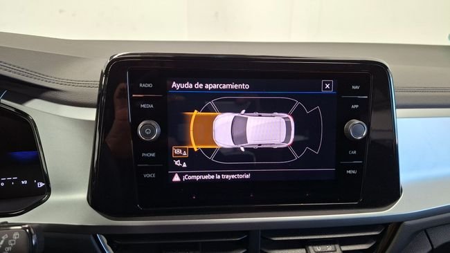 Volkswagen T-Roc Life 2.0 TDI 2024, foto 19