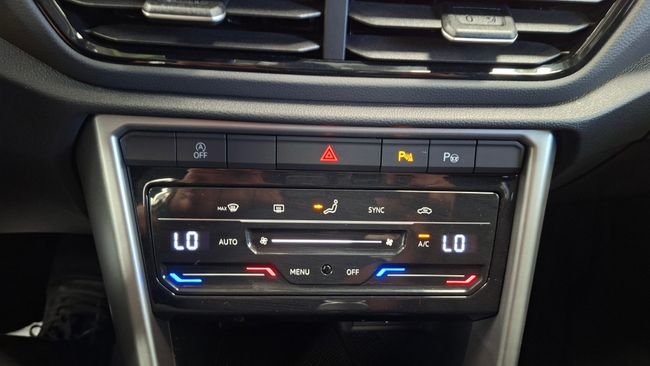 Volkswagen T-Roc Life 2.0 TDI 2024, foto 21