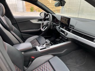 Audi RS4 2022