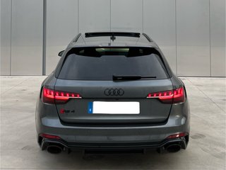 Audi RS4 2022
