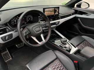 Audi RS4 2022