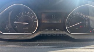 PEUGEOT 208 ACCESS 1,2 Vti82.