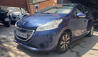 PEUGEOT 208 ACCESS 1,2 Vti82.