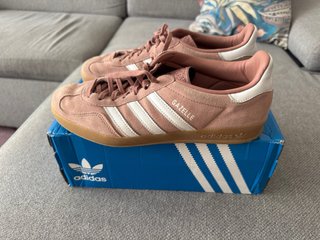 Adidas Gazelle Talla 42 Rosa/Marrón