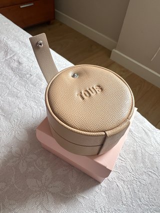 Joyero Tous redondo beige