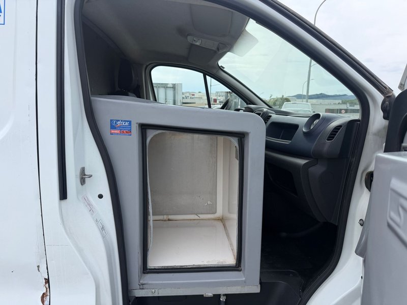 Opel Vivaro 2017, foto 14