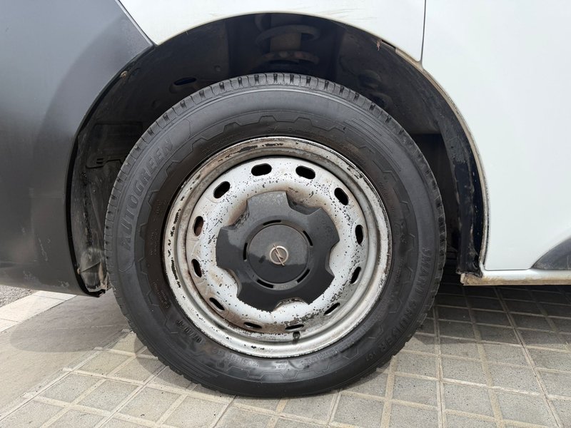 Opel Vivaro 2017, foto 22