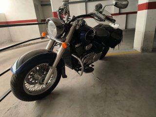 Suzuki intruder 800