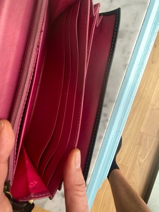 Cartera Tous piel negra alargada