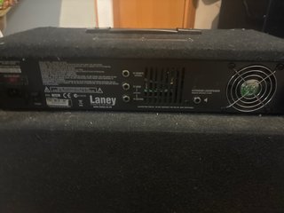 Amplificador Laney RH300 Negro