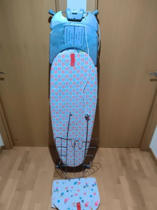 Tabla de planchar Rayen con soporte