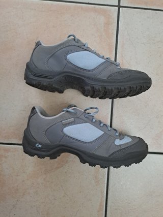 Scarpe Trekking Donna Quechua Taglia 37