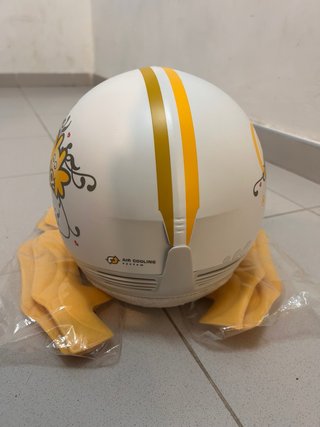 Casco infantil Decathlon nuevo