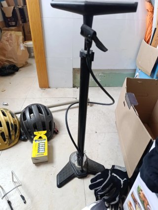 Accesorios Bici: Cascos, Sillines desde 3€