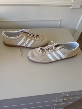 Adidas Gazelle Beige Talla 49 1/3