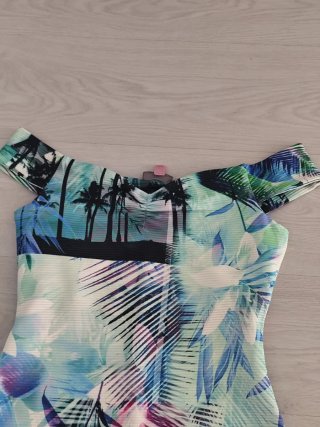 Vestido Lipsy tropical