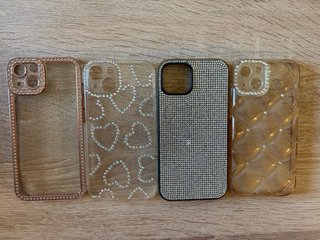 Fundas iPhone 13 con diamantes