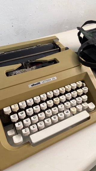 Olivetti Lettera 25 Máquina de Escribir