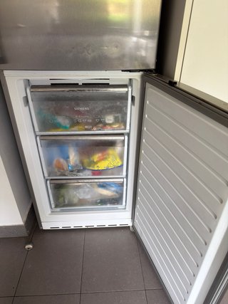 Frigorífico Siemens KG39NAI32 NoFrost Inox