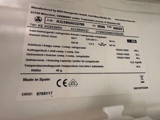 Frigorífico Siemens KG39NAI32 NoFrost Inox