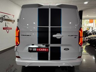 Ford Transit 320 L1 Sport AWD