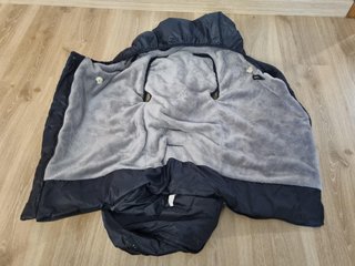 Saco invierno Naf Naf azul marino carro de bebé