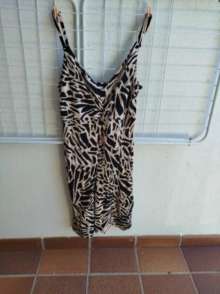 Vestido estampado animal print talla S