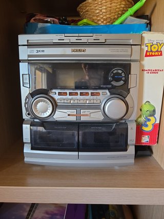 Philips FW-P75 Mini Hifi System Plata