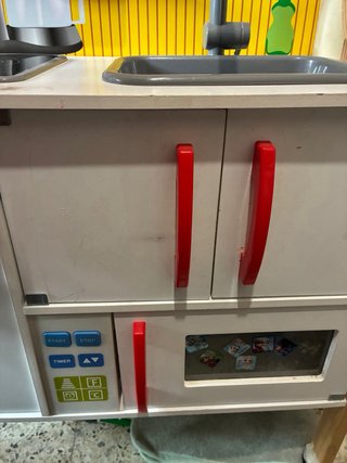 Cocina de madera para niños