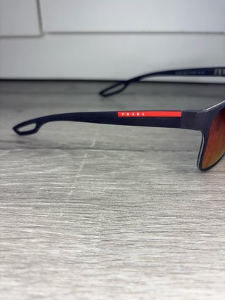 Gafas de sol Prada Linea Rossa SPS 56Q