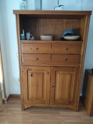 Mesa comedor extensible madera y mueble alto y baj