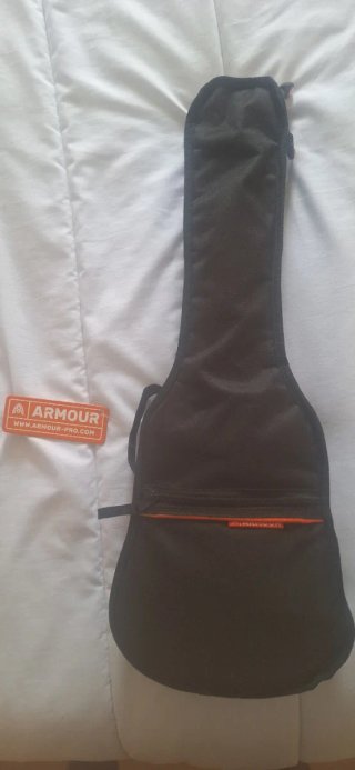 Ukelele Makala nuevo, con funda y recibo!