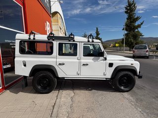 Land Rover Defender 2014