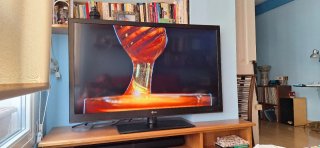 TV LG 47'' + Barra Sonido + Chromecast