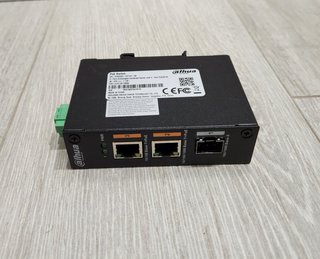 Switch Dahua PoE 3 puertos