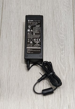Switch Dahua PoE 3 puertos