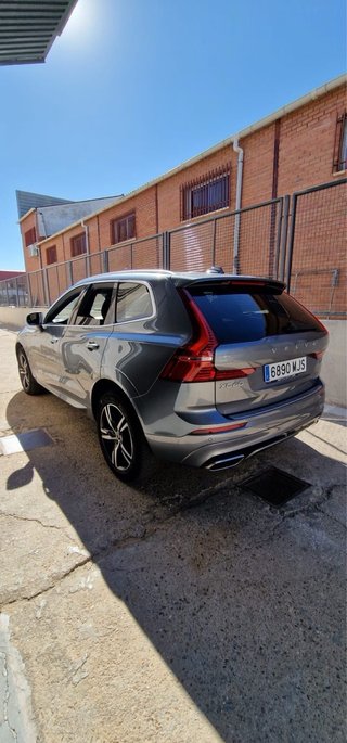 Volvo XC60 D4 R-Design 190 CV Manual