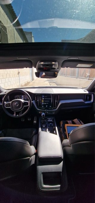 Volvo XC60 D4 R-Design 190 CV Manual
