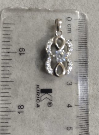 Conjunto Plata 925: Pendientes y Colgante Infinito