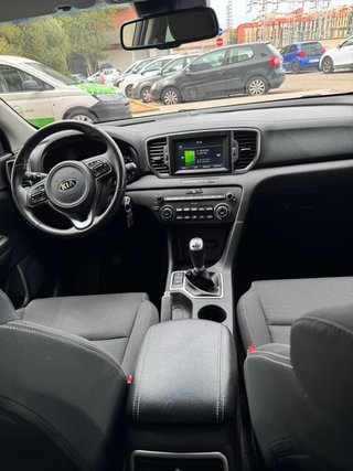 KIA Sportage DRIVE CON 34 mil KM !! ETIQUETA C !!