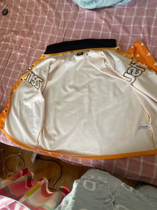 Chaqueta Demon Slayer Zenitsu Bershka