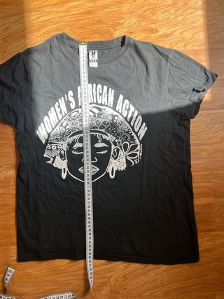 Camiseta corta negra womaen’s african actions