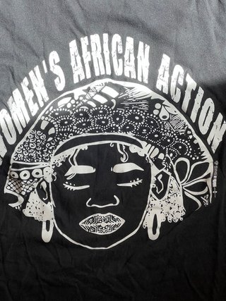 Camiseta corta negra womaen’s african actions