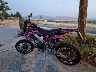 HM Derrapage 49cc Supermotard
