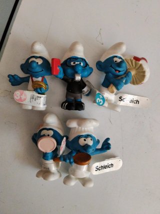 Lote 5 figuras de colección de Pitufos