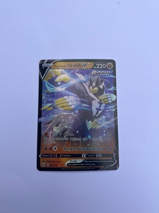 Carta Pokémon Urshifu V (Rapid Strike) 087/163 EN