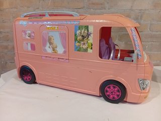 Camper Barbie