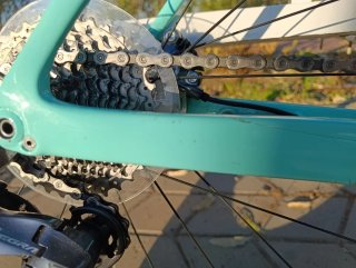 Bicicleta BH Core Carbon Eléctrica talla M