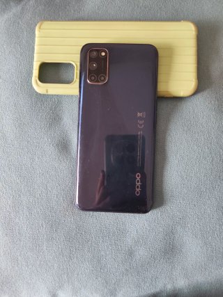 Vendo OPPO A72 (128GB de almacenamiento, 4GB RAM)